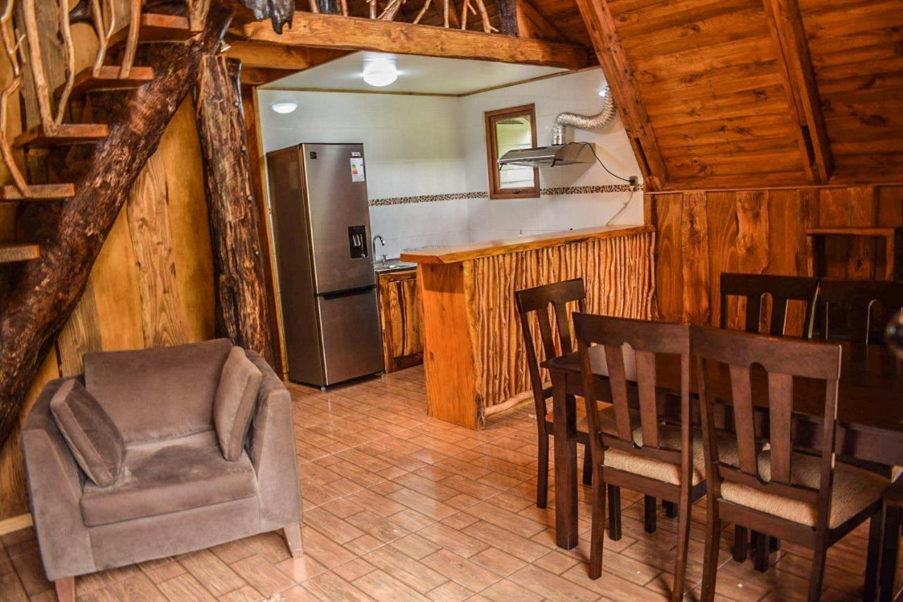 Cabañas Ecoturismo la Pancha Puerto Aysén Exterior foto